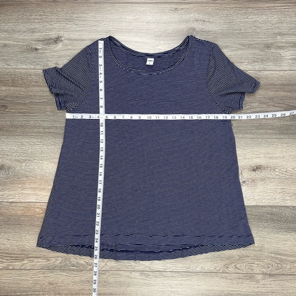 Old Navy Lux Striped T Shirt Large Navy White Stripe - Picture 5 of 8